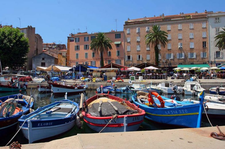 Où dormir en Corse: les meilleures villes pour se loger en Corse